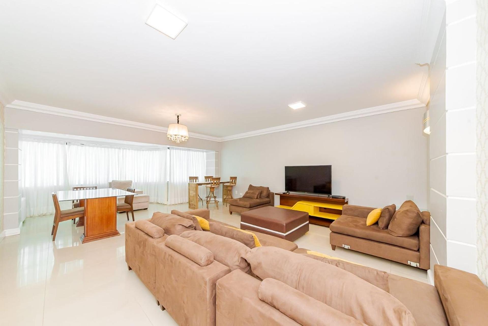Apto Amplo 1Suite Mais 2Quartos - Quadra Mar 50M Da Praia - Somente Familiares Balneário Camboriú Extérieur photo
