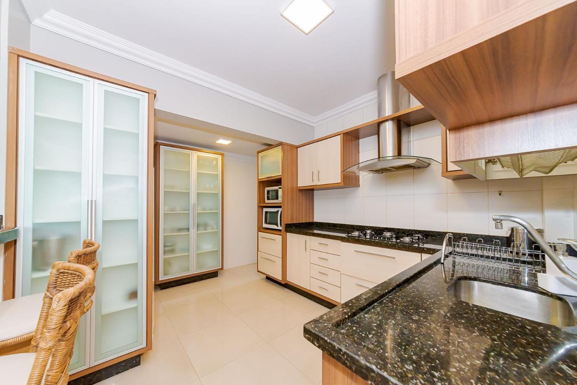 Apto Amplo 1Suite Mais 2Quartos - Quadra Mar 50M Da Praia - Somente Familiares Balneário Camboriú Extérieur photo