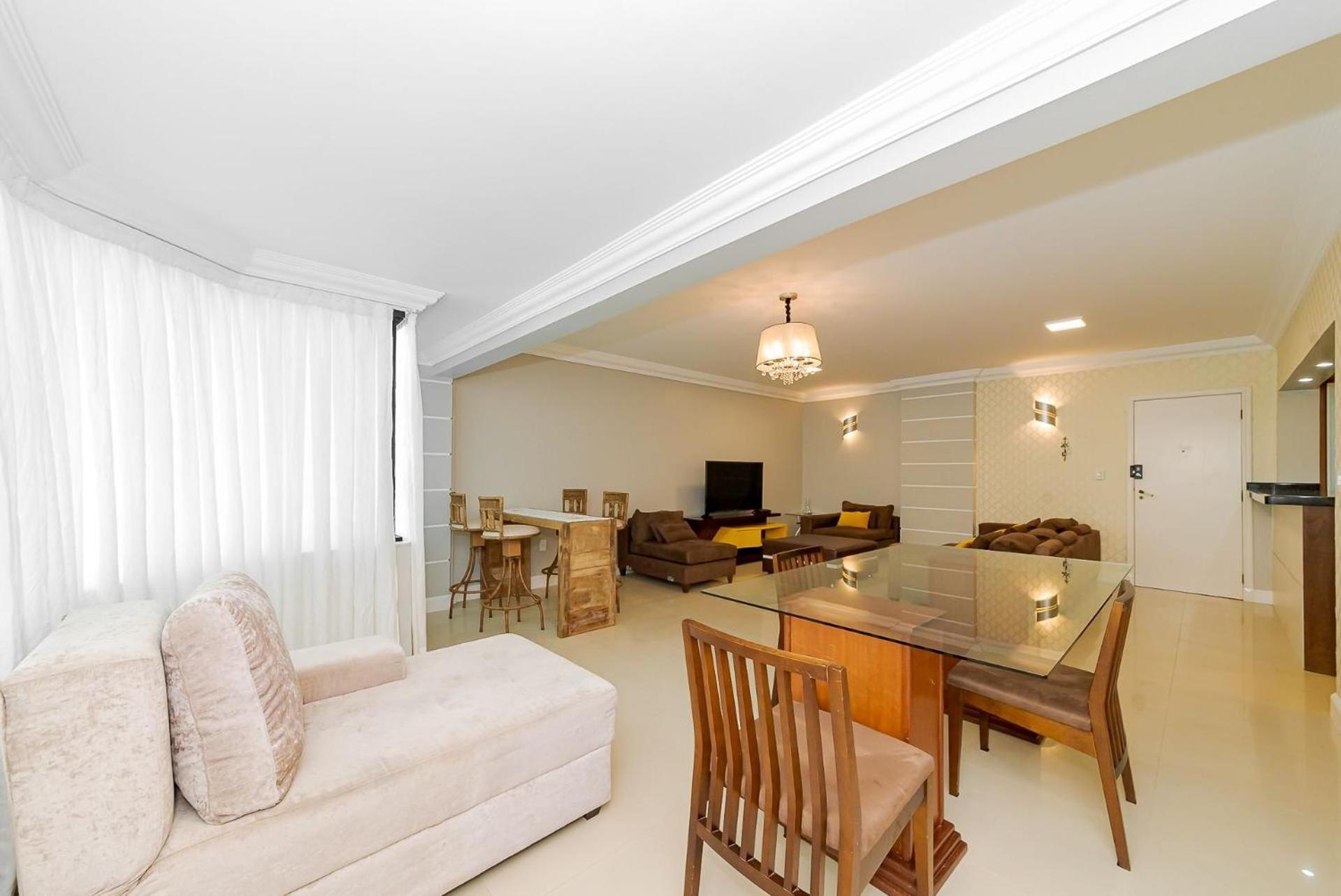Apto Amplo 1Suite Mais 2Quartos - Quadra Mar 50M Da Praia - Somente Familiares Balneário Camboriú Extérieur photo