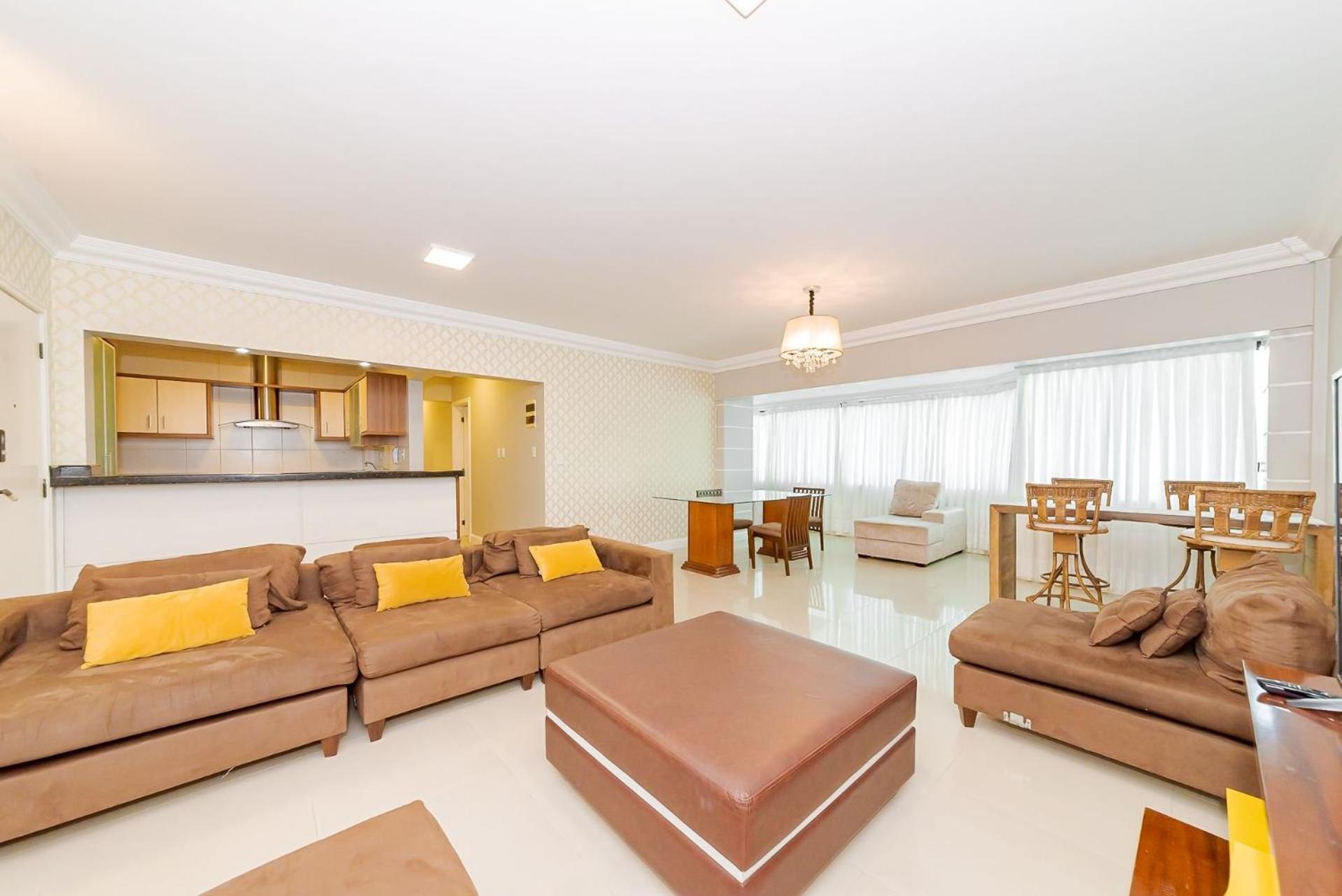 Apto Amplo 1Suite Mais 2Quartos - Quadra Mar 50M Da Praia - Somente Familiares Balneário Camboriú Extérieur photo
