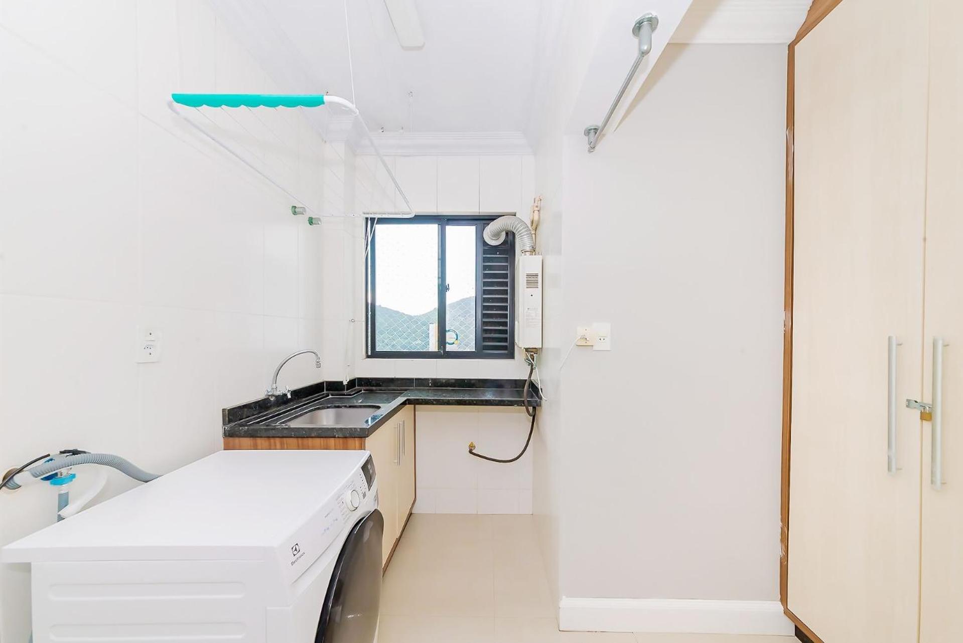 Apto Amplo 1Suite Mais 2Quartos - Quadra Mar 50M Da Praia - Somente Familiares Balneário Camboriú Extérieur photo